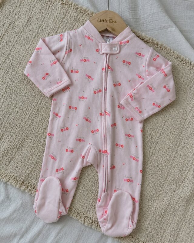 F05 Love Mom & Dad 长袖套脚拉链款